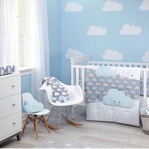 Crib bedding set